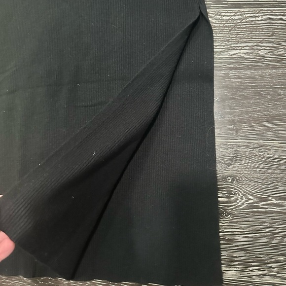 Size medium FORE from Vici dolls, black long sleeve sweater dress - Picture 6 of 9